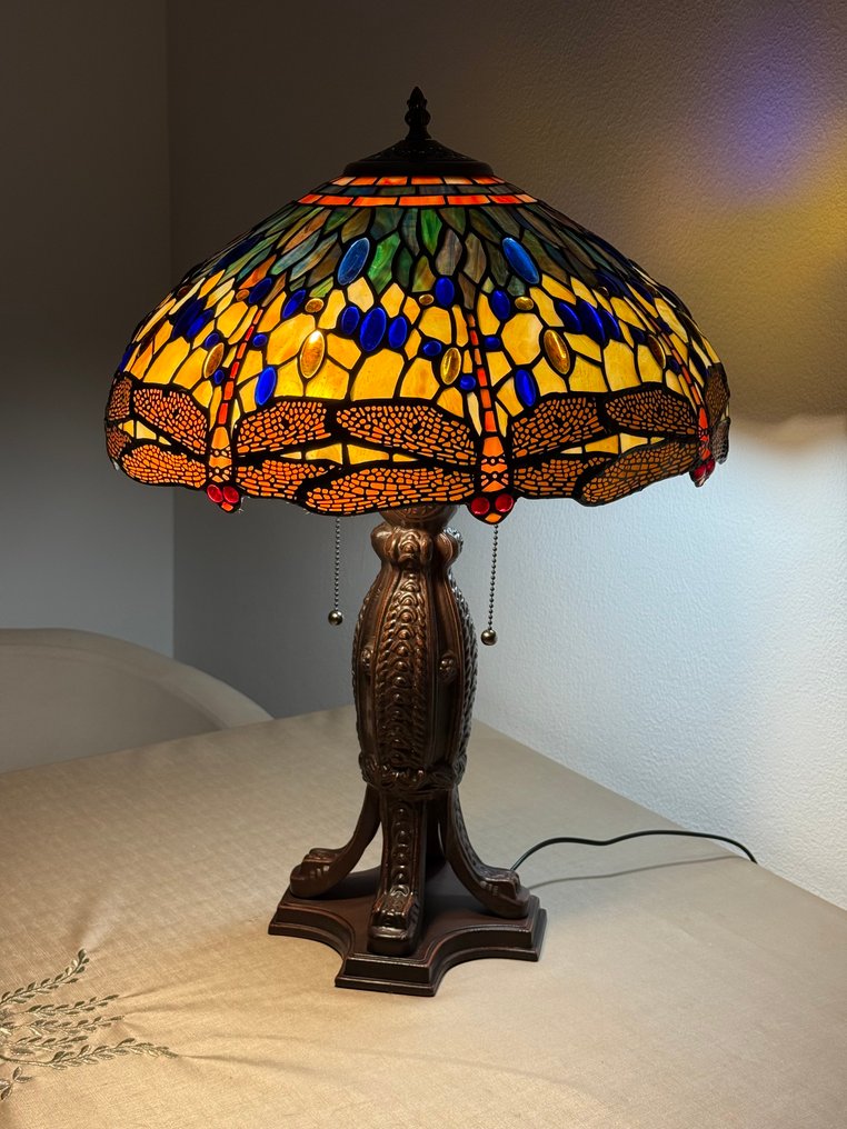 XXL Tiffany stijl tafellamp DRAGONFLY MAJESTY - ART NOUVEAU lamp met 2 lichtpunten Ø 41x60cm! - Bordlampe - Glas in lood, hars #3.2