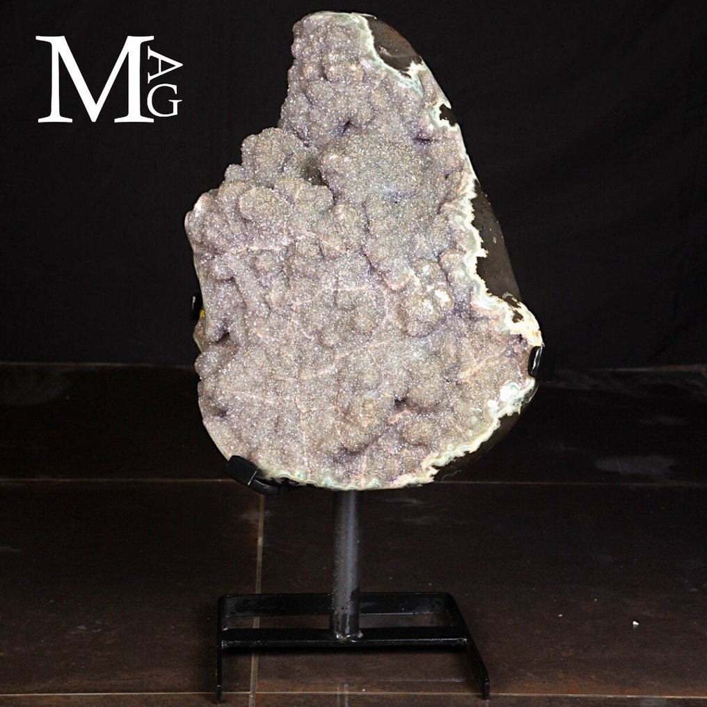 Natural Grey Amethyst Giant Geode - Extraordinary Crystallization - Height: 670 mm - Width: 430 mm- 49 kg #3.2