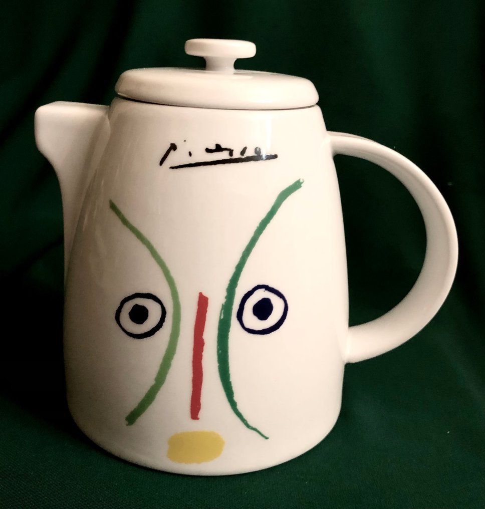 Tognana - Teapot - Succession Picasso Official Licensend Product - “L’Amoreuse, 1961” - Porcelain #1.0