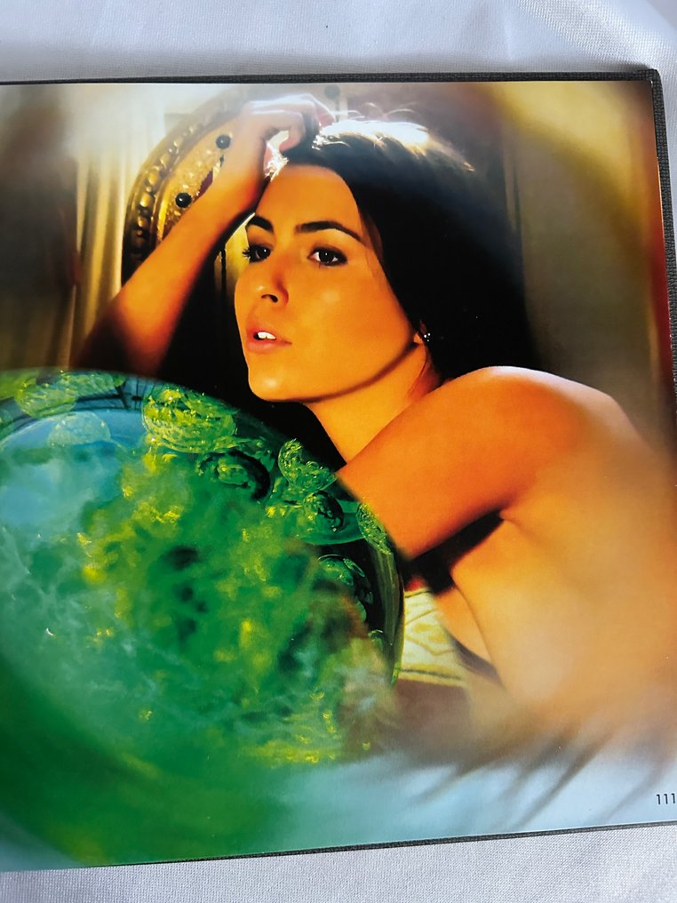 G.Rattei;  K.Ender ; G.Weber - Lot aus 4 Büchern  --  Das Aktfoto. Werk  --  Nackt zwischen Dornen -- Aktfotografie und - 2001-2019 #4.3