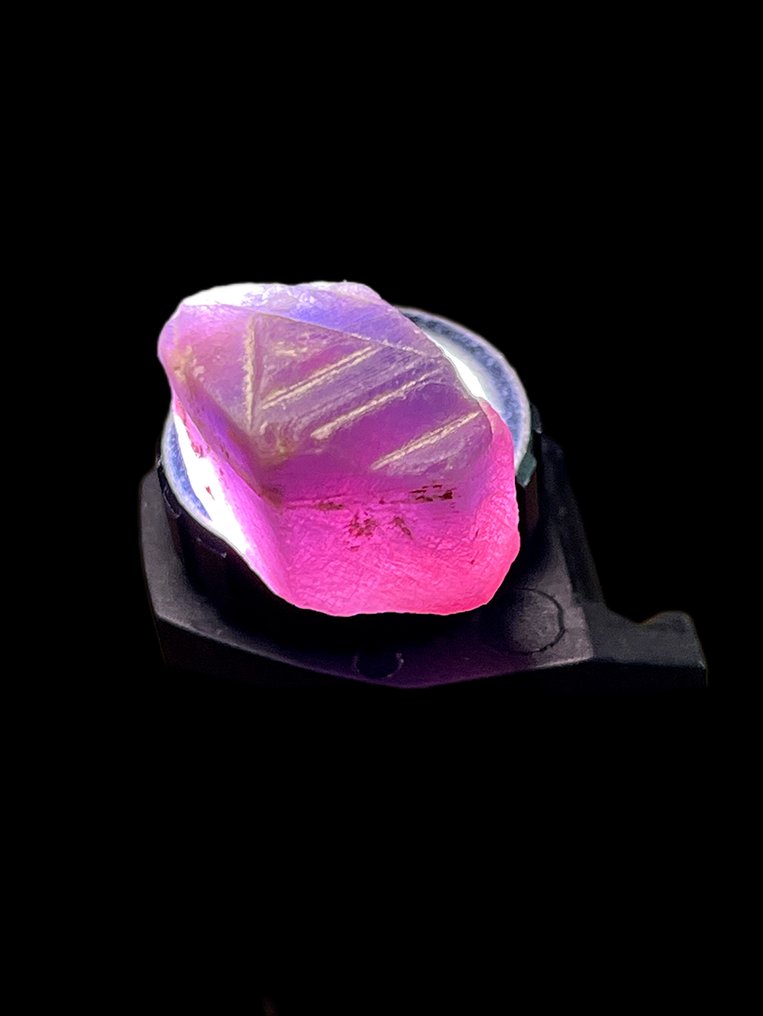 Safir Ovanlig helkristall Padparadscha safir. Original, 100 % speciellt stycke. 45 karat. - Höjd: 18 mm - Bredd: 13 mm- 9 g #1.0