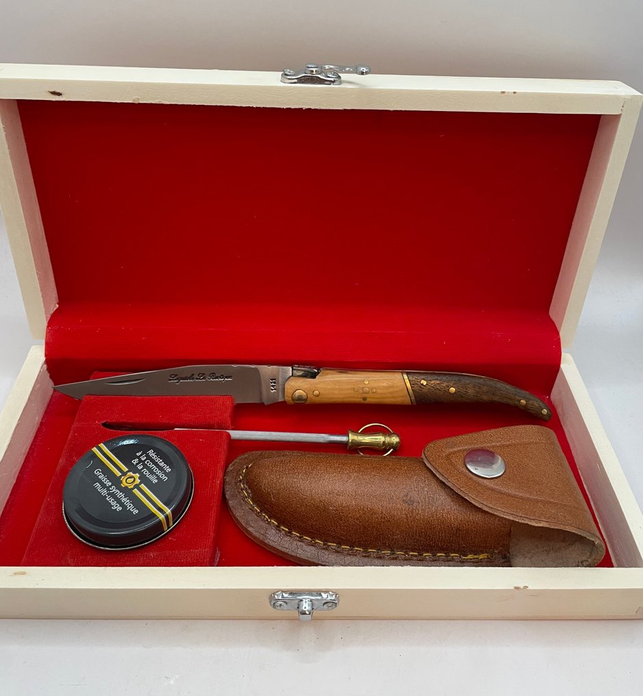 Laguiole - Le Rustique - 餐刀 - Laguiole 剪刀在带配件的盒子里 - Olijfhout - Rozenhout - 不锈钢 #4.3