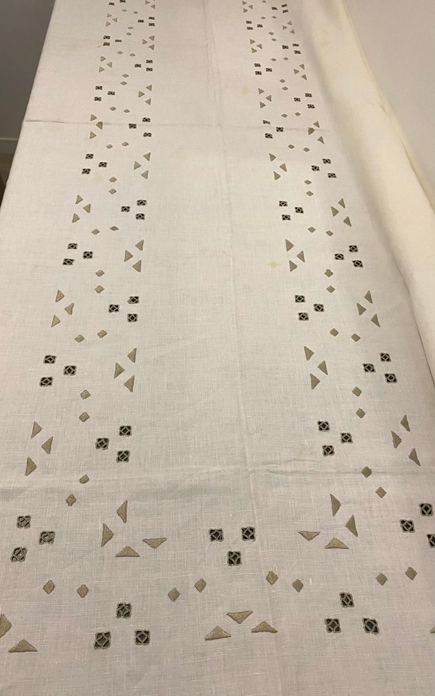 Grande nappe et serviettes brodées en lin épais - Nappe (7)  - 280 cm - 150 cm #1.0