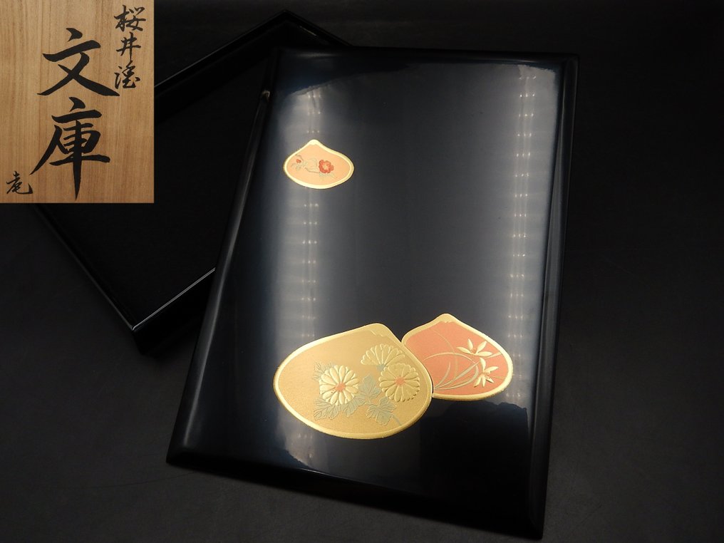 Låda - Sakurai-lackering, svart lackering, guldskalsdesign, makie, skrivlåda, originallåda - Trä, lack #1.0