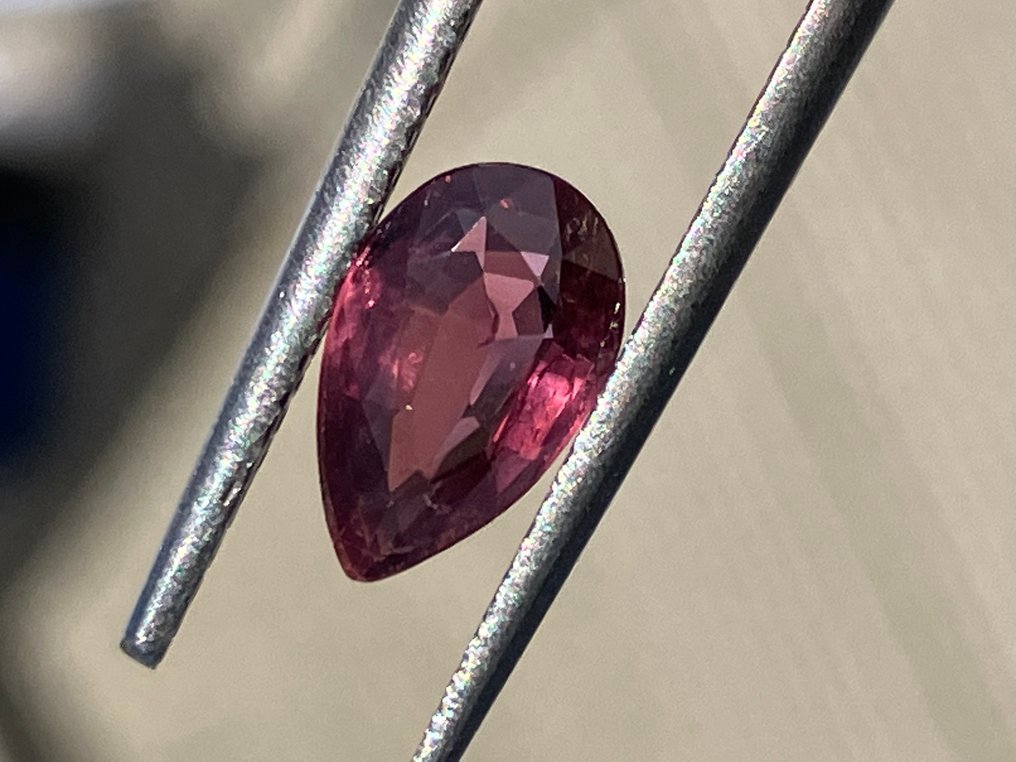 没有保留价 - 1 pcs  棕色, 粉色 蓝宝石  - 1.20 ct - 国际宝石研究院（IGI） #1.0