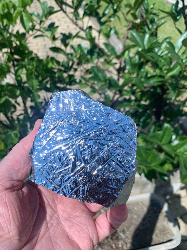 Forma libera - Altezza: 8 cm - Larghezza: 8 cm- 615 g - (1) #1.0