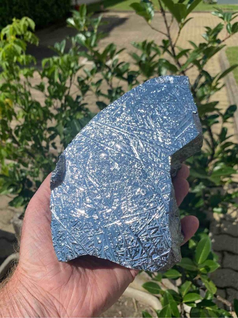 Silica Crystals - Height: 18 cm - Width: 11 cm- 1550 g - (1) #1.0