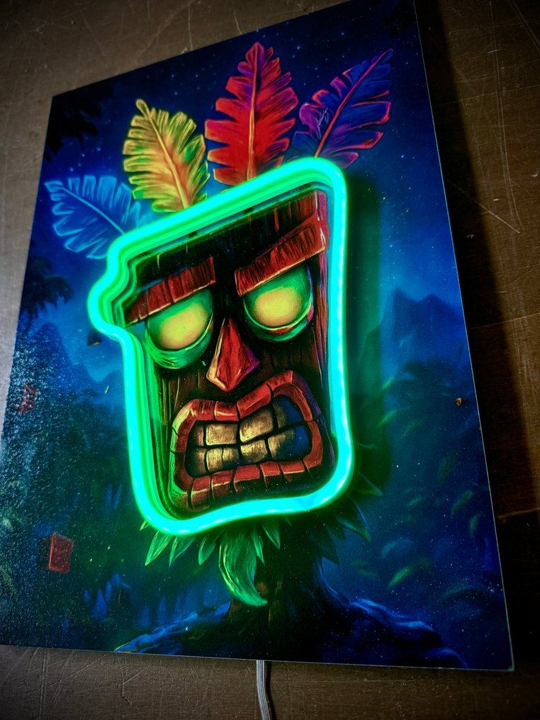 LEDMansion - Το Πνεύμα Aku Aku - 25x35cm - LEDMansion - Φωτισμένη πινακίδα - Forex #1.0