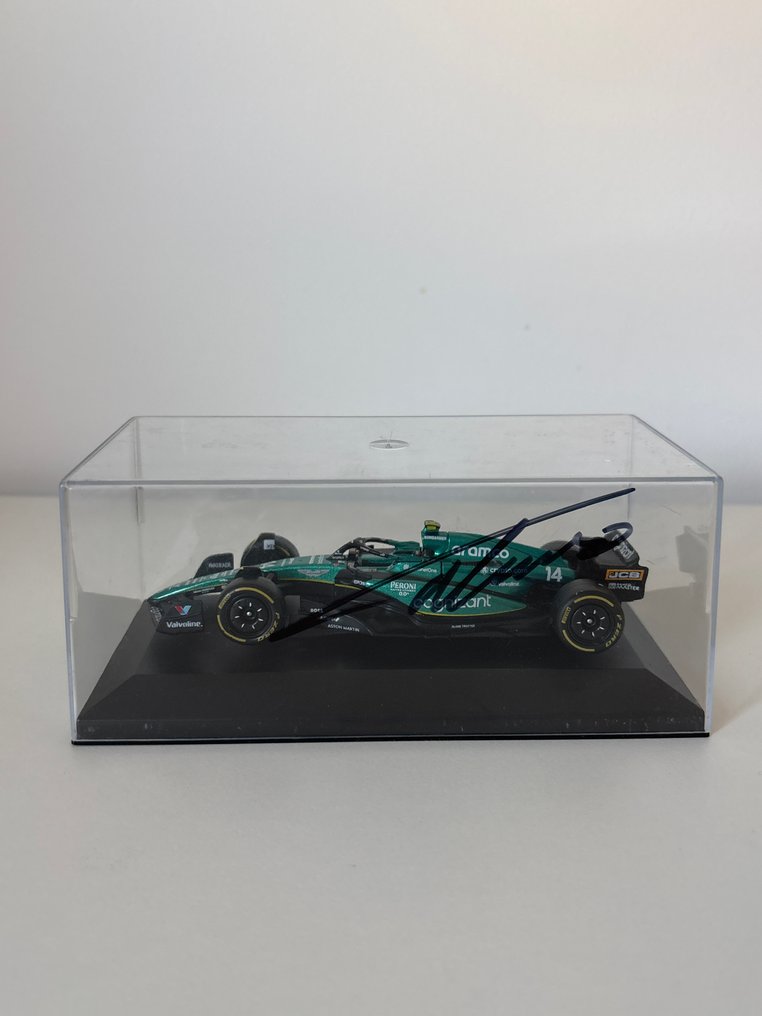Aston Martin - Fórmula 1 - Fernando Alonso - 2023 - 1/43 méretarányú modellautó #1.0