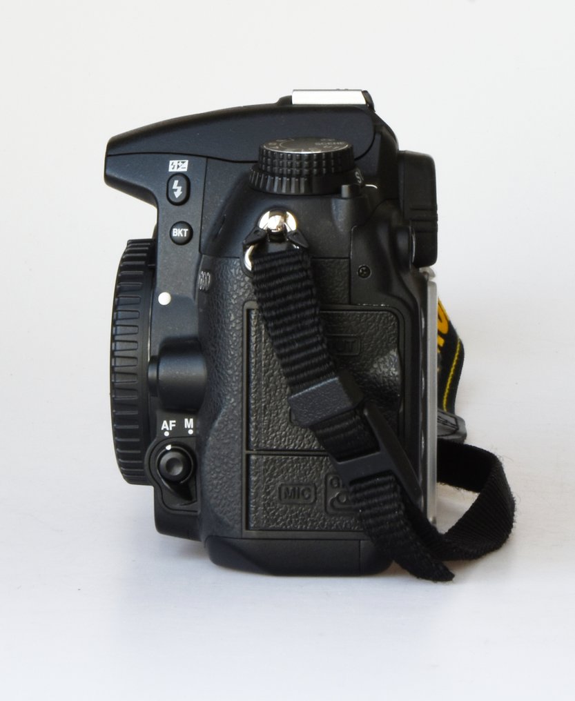 Nikon D7000 (slechts ** 12364** clicks) Egylencsés reflex fényképezőgép (SLR) #4.3