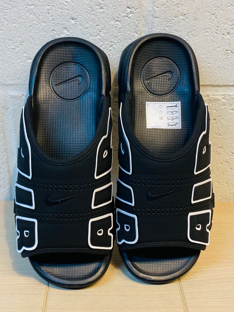 Nike Uptempo Slide P45 Low-top trainers Size: EU 45 New