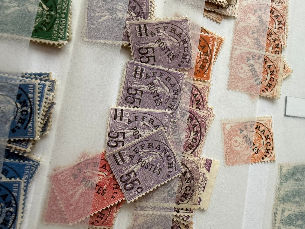 法国  - 收藏/库存“Préoblitérés、军事特许经营、解放”，全新，价值巨大 #4.3