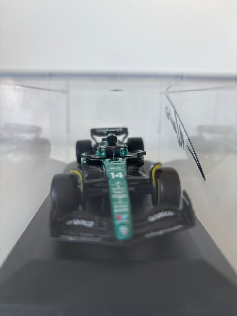 Aston Martin - Fórmula 1 - Fernando Alonso - 2023 - 1/43 méretarányú modellautó #1.0