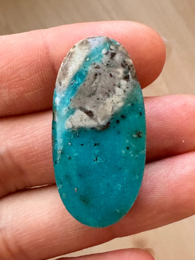 Τυρκουάζ Υπέροχο Τουρμαλίνης Νισαμπούρ 37,60 Ct. Μεγάλο υπέροχο κομμάτι. Ποιότητα λίθου! - Ύψος: 35 mm - Πλάτος: 16 mm- 7.52 g #2.1