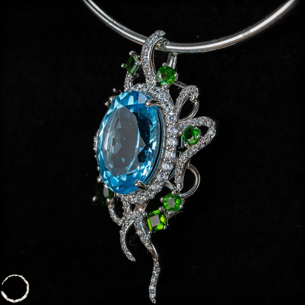 天然海蓝宝石与铬辉石吊坠 一件闪耀优雅的杰作，925纯银，33.9克拉- 6.78 g #4.3
