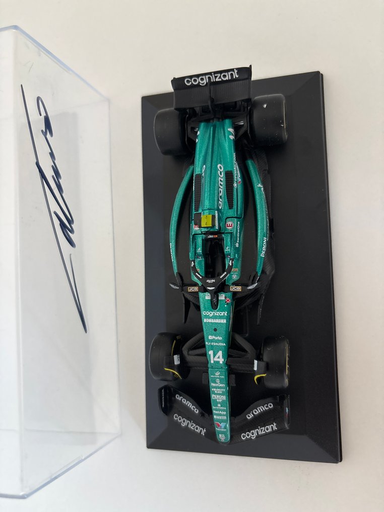Aston Martin - Fórmula 1 - Fernando Alonso - 2023 - 1/43 méretarányú modellautó #4.3