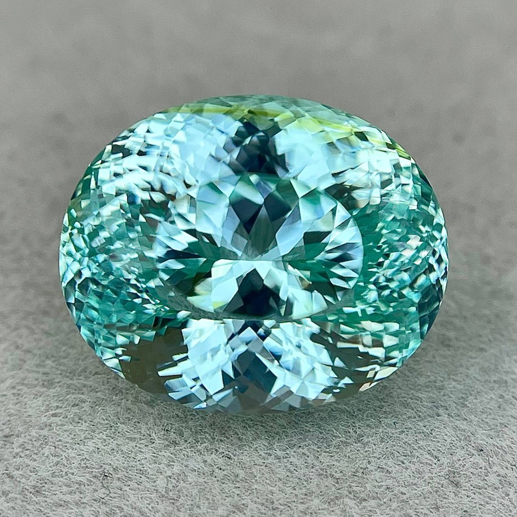 1 pcs  蓝色 帕拉伊巴碧玺  - 18.10 ct - 美国宝石研究院（GIA） - 霓虹蓝 Paraiba #1.0