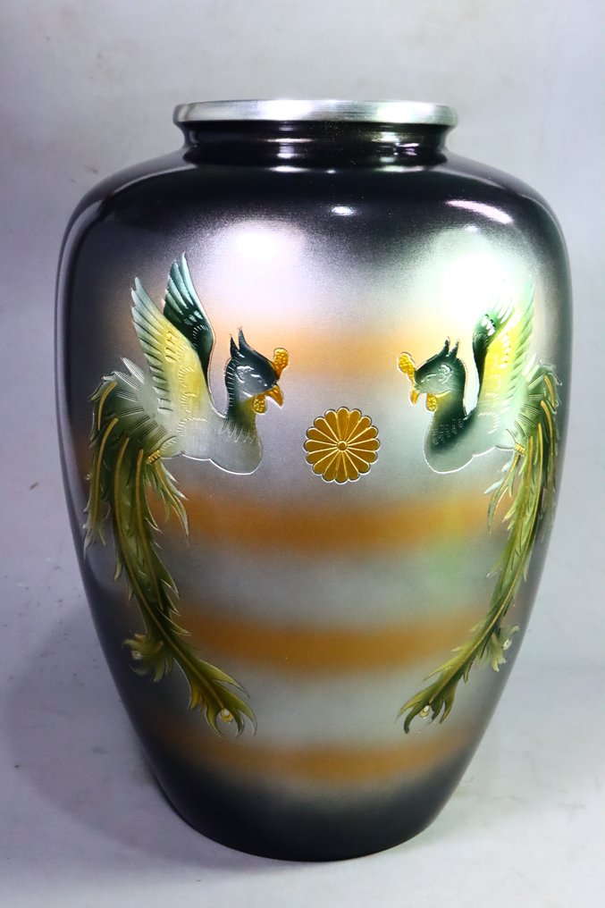 κράμα χαλκού - Sano Kōsai 佐野宏采 signed 'Kōsai' 宏采 - Άψογο μεγάλο βάζο με σχέδιο με φοίνικα. - Shōwa period (1926-1989) (χωρίς τιμή ασφαλείας) #1.0