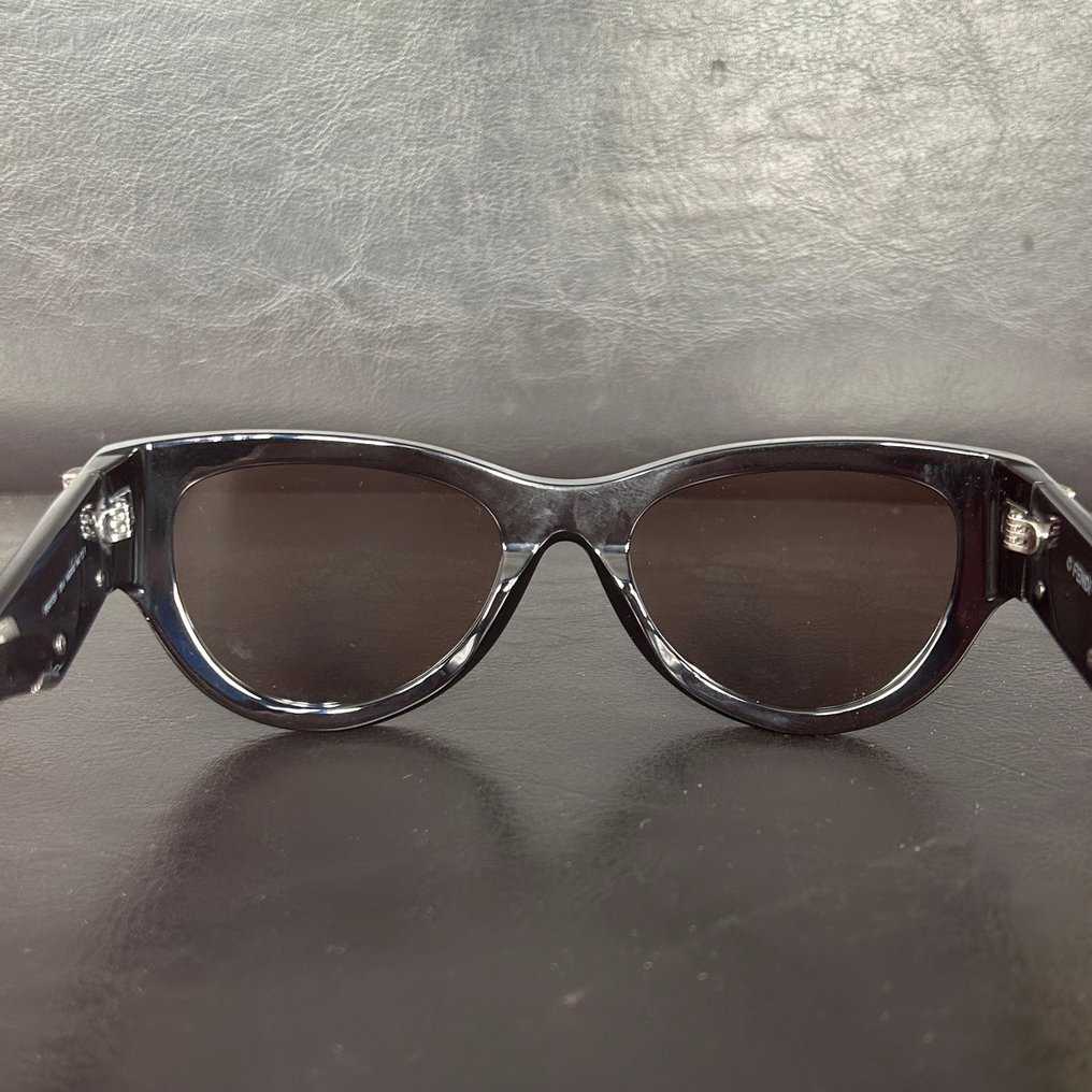 Fendi - First Black acetate sunglasses - 太阳镜 #4.3