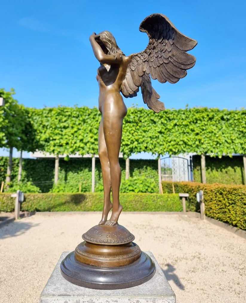 Skulptur, A nude Angel - 60 cm - Marmor, Bronse #2.1