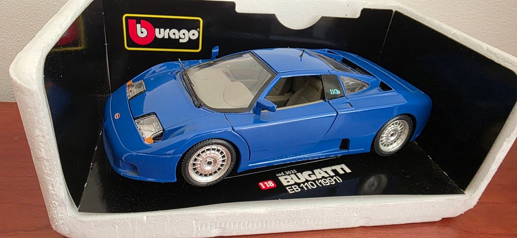 Bburago 1:18 - Modellbil - Bugatti EB 110 (1991) #1.0