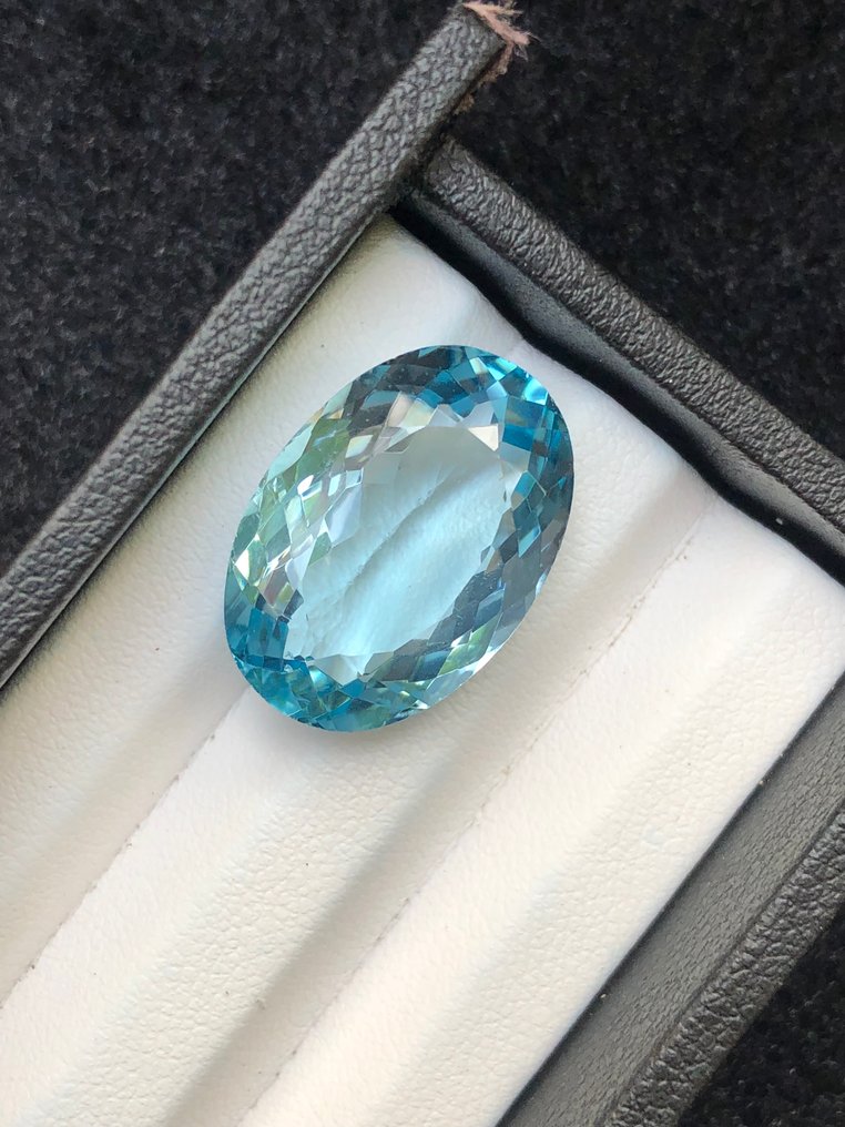 沒有保留價 - 1 pcs  藍色 黃玉  - 20.93 ct - 國際有色寶石協會 (ICA GemLab) #2.1