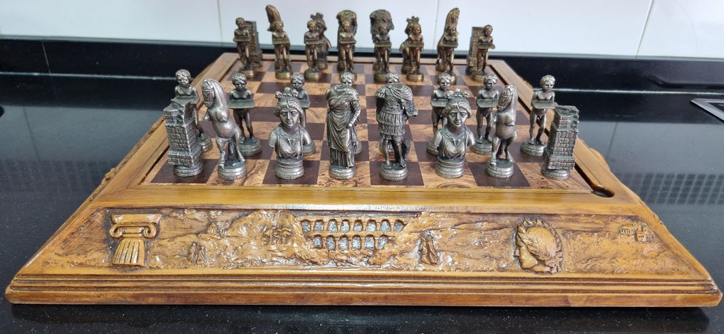 Shakkisarja - Ajederz de Lujo "El Imperio Romano: Tarraco" - Kupari/seosmetalli, puu ja kuitulevy. #3.2