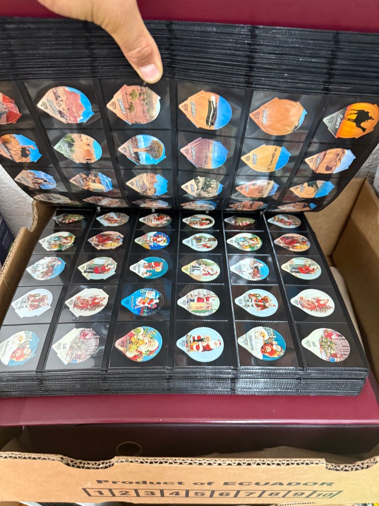 Phone card collection - Coffee cream lids over 18 folders in 5 boxes. #1.0