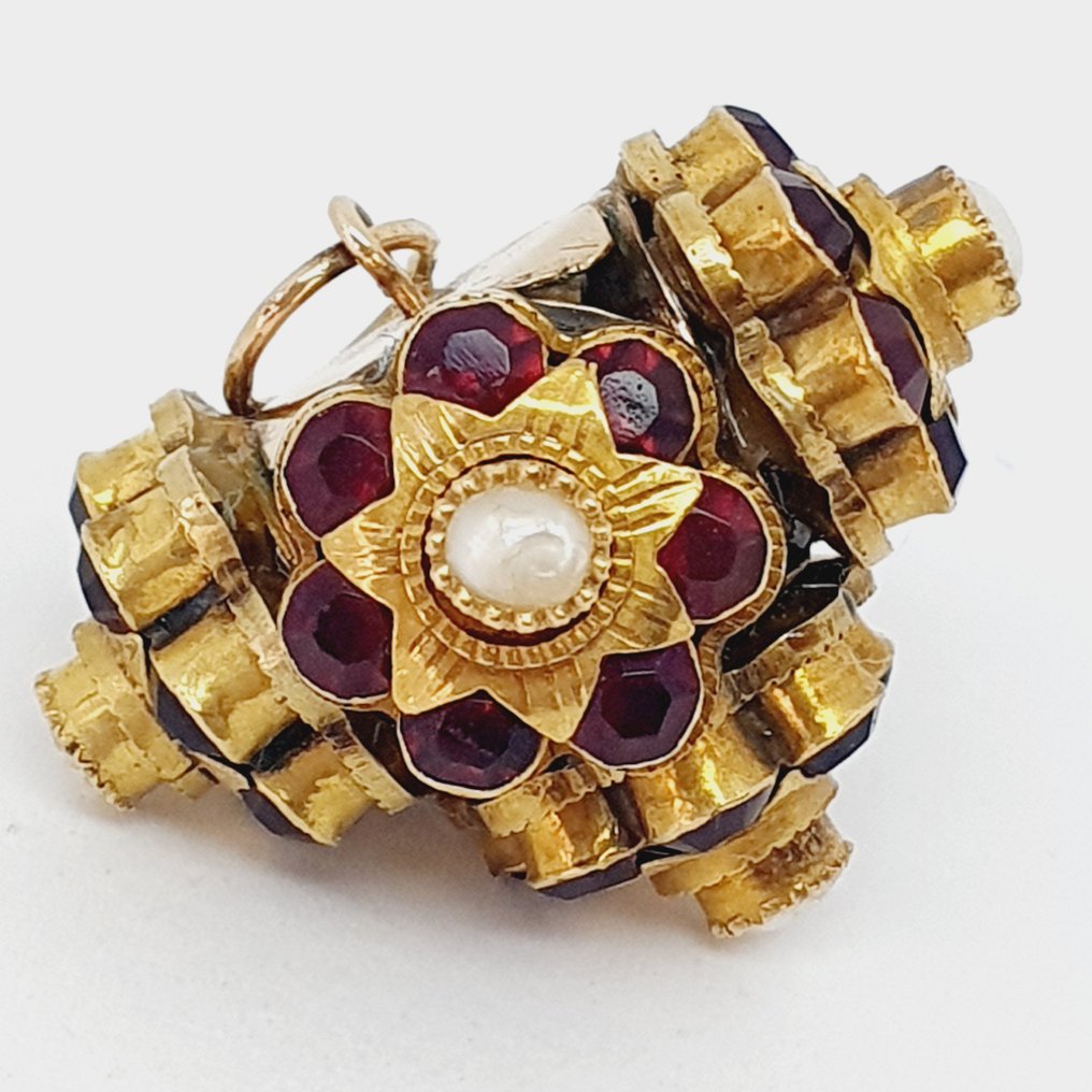 Pendant - 18 kt. Yellow gold Ruby - Pearl #1.0