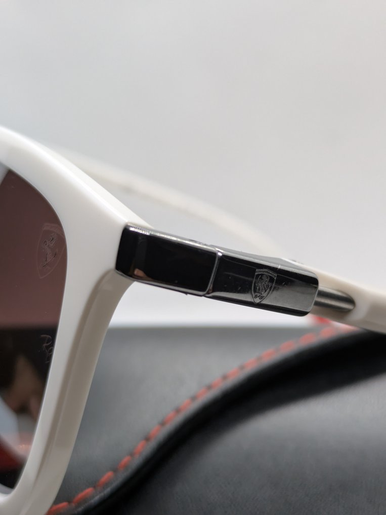 Ray-ban x Ferrari Charles Leclerc édition limitée - Ferrari #4.3