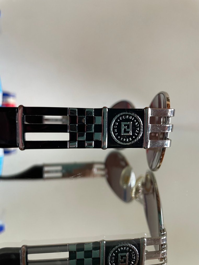 Fendi - 太阳镜 #3.2