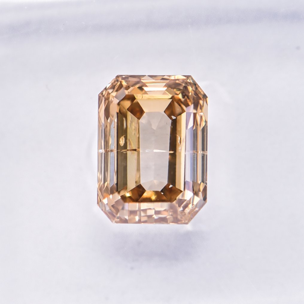 χωρίς τιμή ασφαλείας - 1 pcs Διαμάντι (Φυσικού χρώματος) - 1.38 ct - Σμαράγδι - Fancy intense Καφέ Κίτρινο - SI2 - International Gemological Institute (IGI) - ΒΓ #1.0