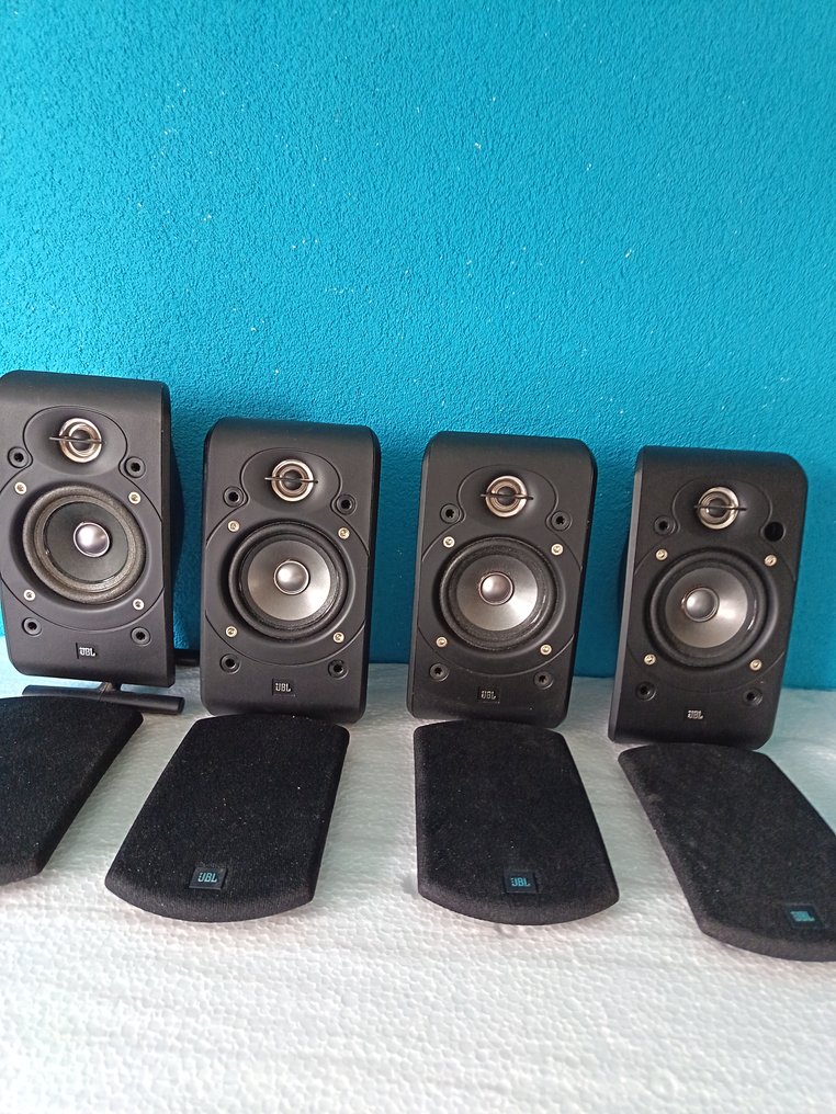 JBL - SCS-200 Satellites, SG-200 Center Speaker - 5.0 Speaker set #1.0