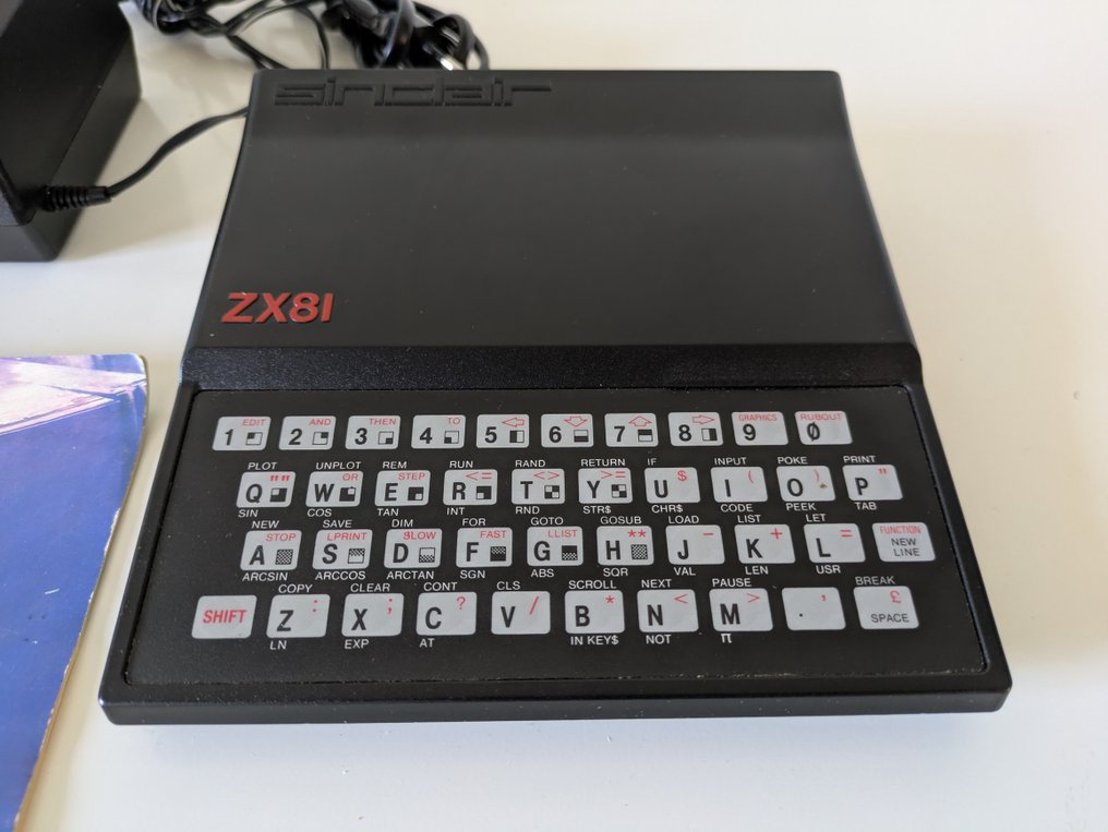 Sinclair, Bang & Olufsen ZX81 Beocomp - Computador (1) - Na caixa original #1.0