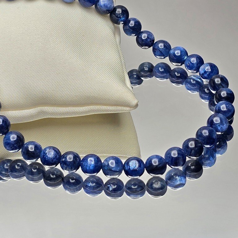 天然蓝色青金石球体光滑 直径7/7.5毫米，厘米39- 39 g - (1) #1.0