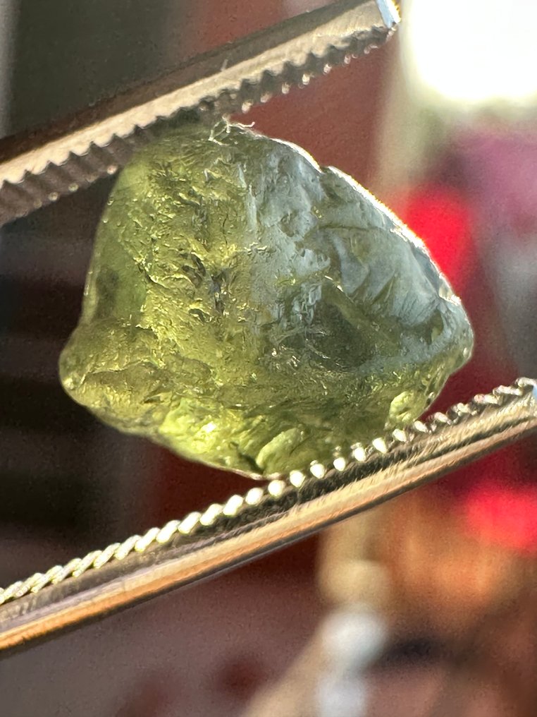 蓝宝石 真正的宝石!令人惊叹的无瑕绿色蓝宝石。天然,百分百来自特别收藏。 - 高度: 10 mm - 宽度: 9 mm- 0.82 g #2.1