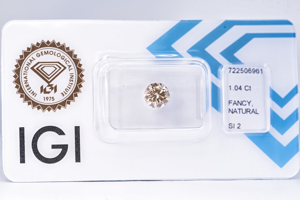 χωρίς τιμή ασφαλείας - 1 pcs Διαμάντι (Φυσικού χρώματος) - 1.04 ct - Στρογγυλό - Fancy Καφέ Κίτρινο - SI2 - International Gemological Institute (IGI) - VG VG #1.0