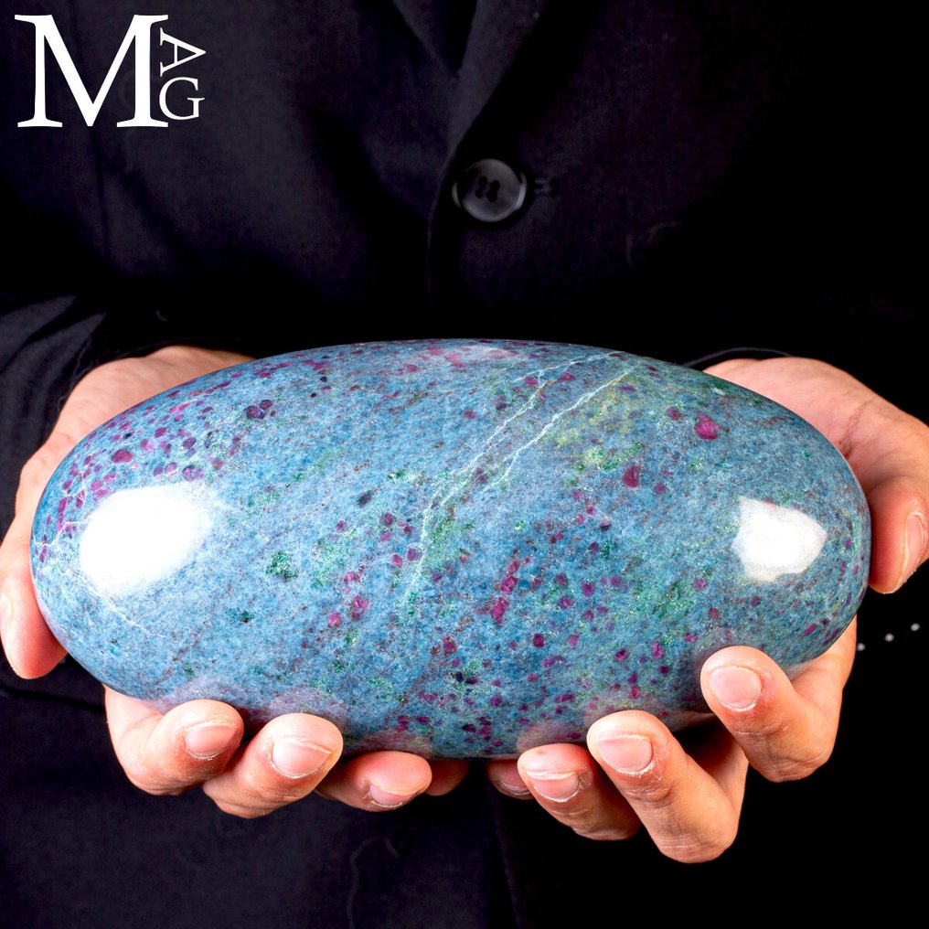 Sacred Shiva Lingam in Ruby in Kyanite Matrix - Height: 198 mm - Width: 96.5 mm- 3743 g #4.3