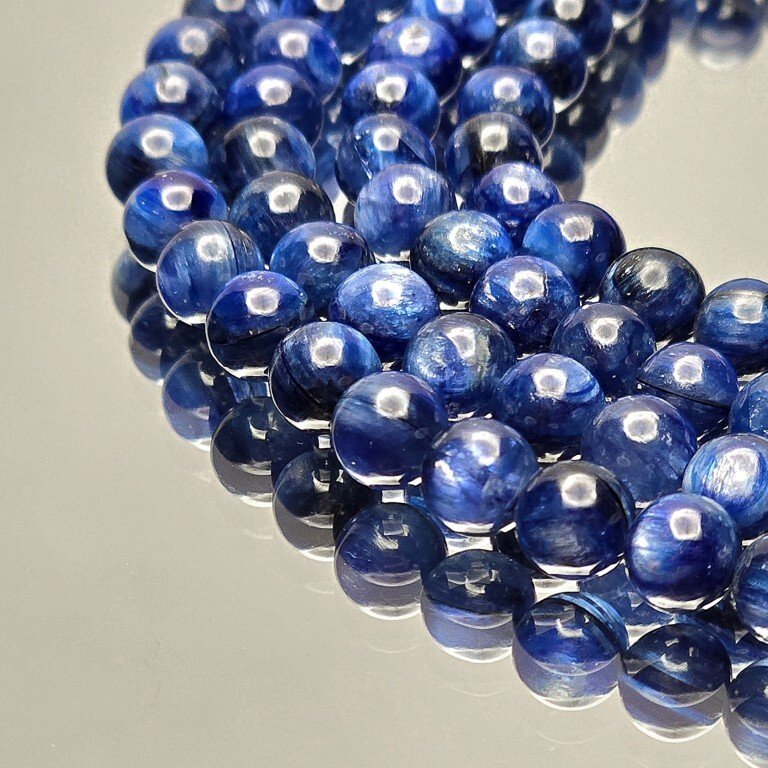 天然蓝色青金石球体光滑 直径7/7.5毫米，厘米39- 39 g - (1) #2.1