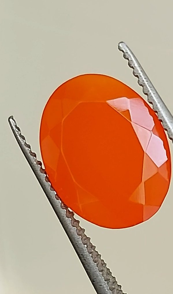 Ingen mindstepris Ildopal  - 4.77 ct - Antwerp Laboratory for Gemstone Testing (ALGT) #1.0