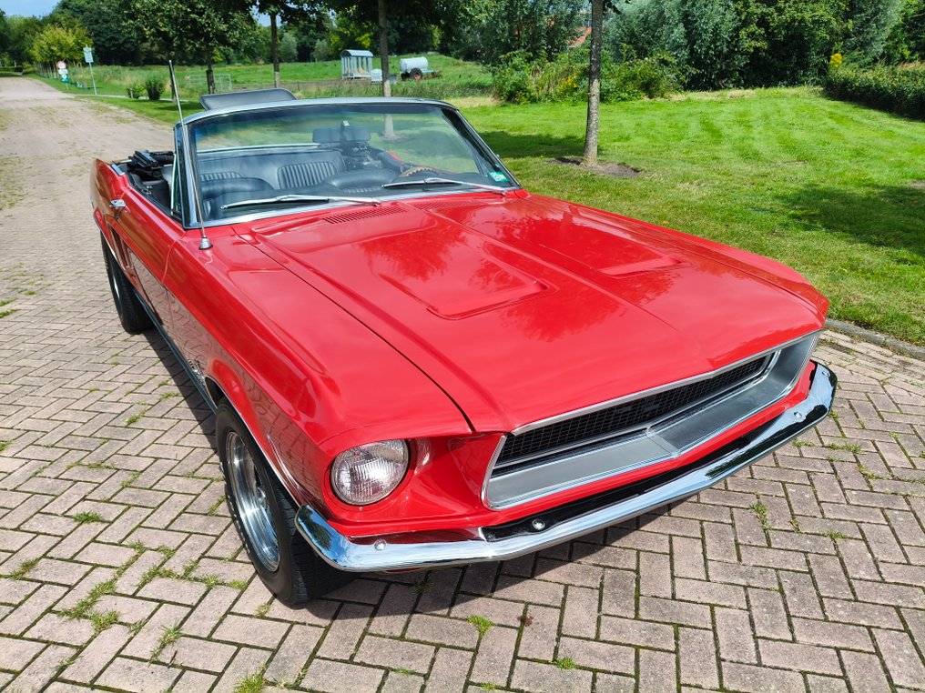 Ford USA - Mustang Convertible V8 351 - 1968 #4.3
