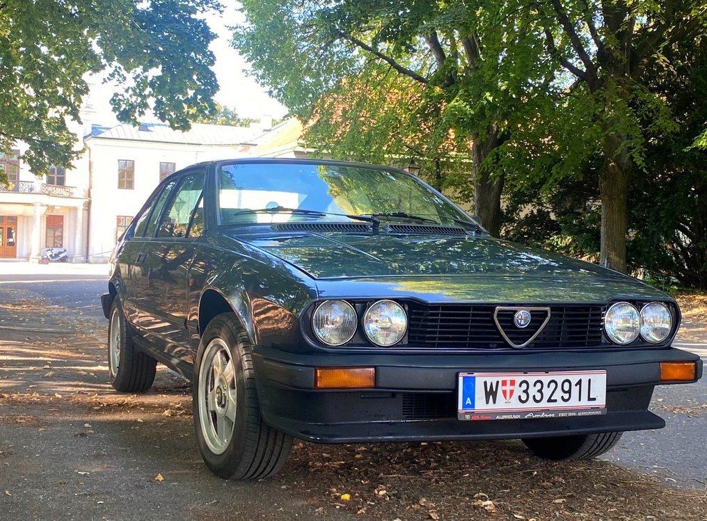 Alfa Romeo - Alfetta GTV 2000 - 1984 #2.1