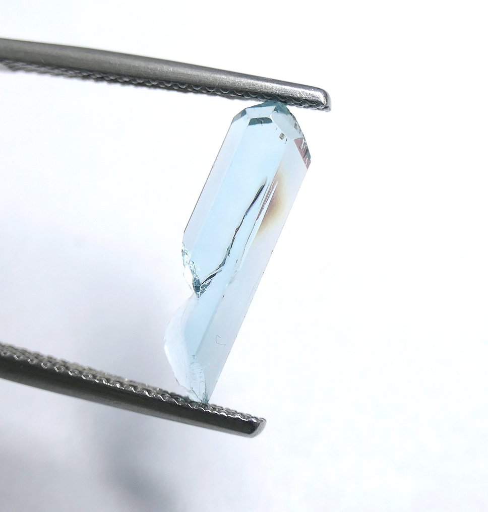 Εξαιρετικός κρύσταλλος από αβγίτη 100% φυσικός Κρύσταλλος- 0.54 g #4.3