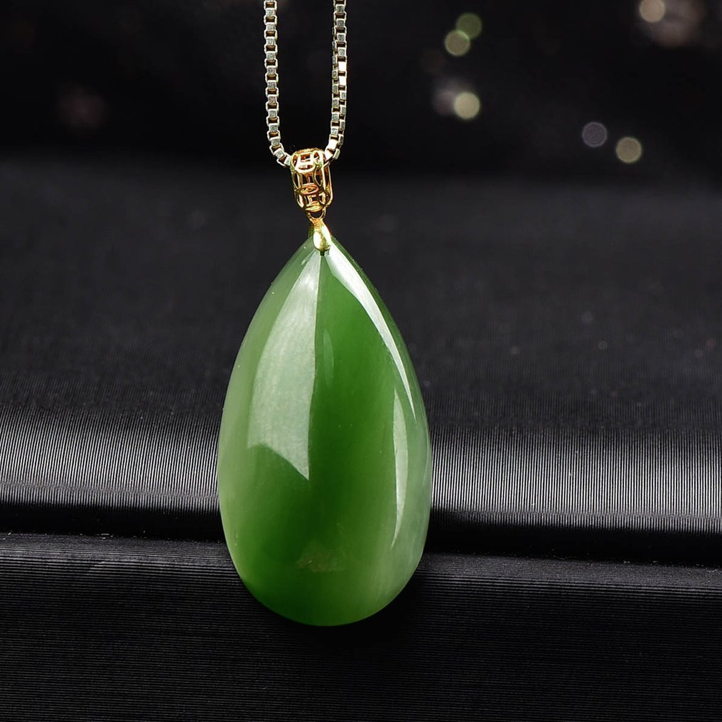 无底价 - ALGT 认证 - 大型且极为稀有的天然软玉吊坠 生动的颜色,来自大地的纯净- 3.14 g #1.0