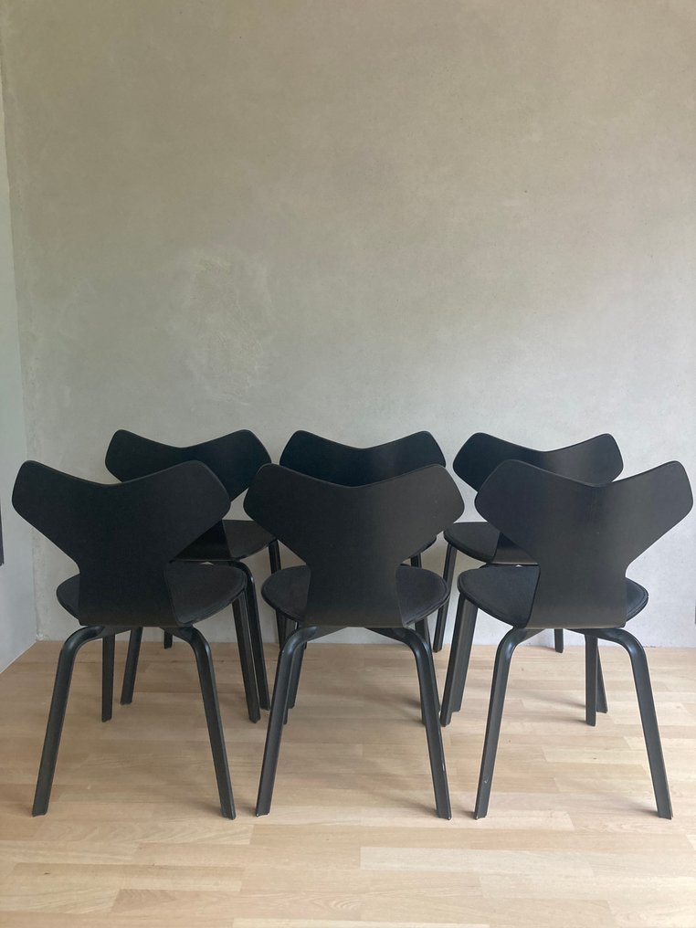 Fritz Hansen - Arne Jacobsen - 椅子 (6) - 195 - 木, 纺织品 #1.0