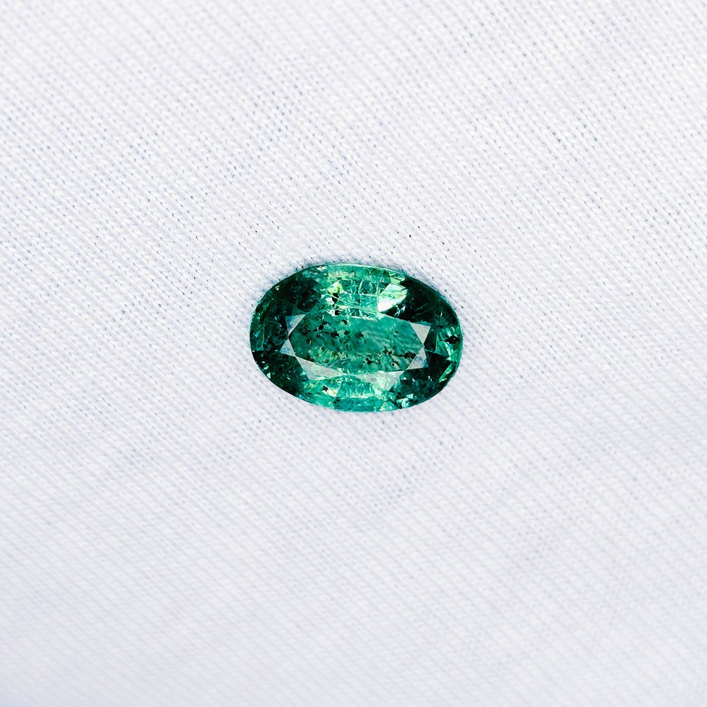 No Reserve Price Emerald - 1.45 ct - International Gemological Institute (IGI) #3.2