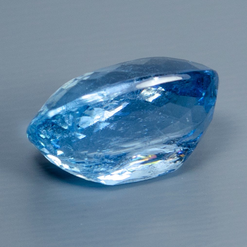 蓝色 海蓝宝石  - 12.13 ct - 国际有色宝石协会（ICA GemLab） #2.1