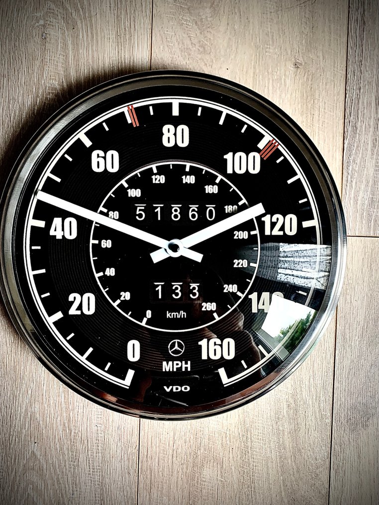 梅赛德斯-奔驰 300 SL Gullwing 墙钟 - 由LukanowskyArt创作的汽车艺术 -  老式 塑料, 玻璃, 金属 - 2010-2020年 - 梅赛德斯墙钟 #3.2