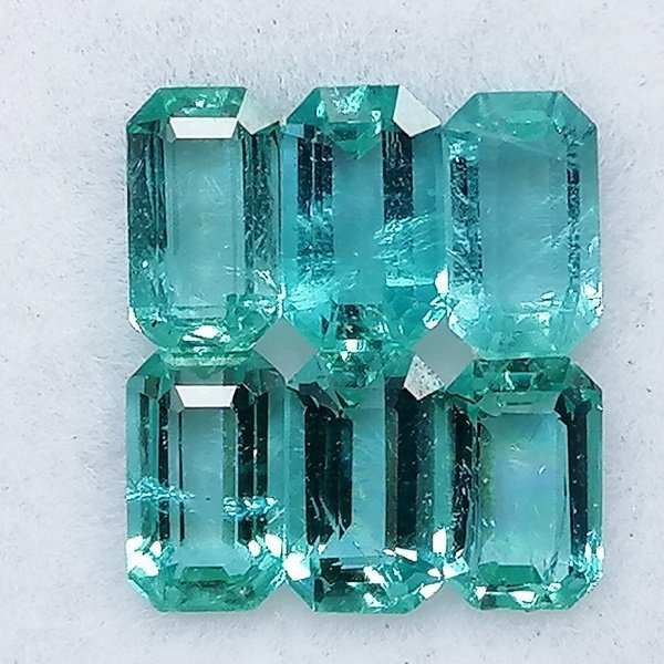 6 pcs  Πράσινο Σμαράγδι  - 1.69 ct - Instituto Gemólogico Español (IGE) - Oil Minor #4.3