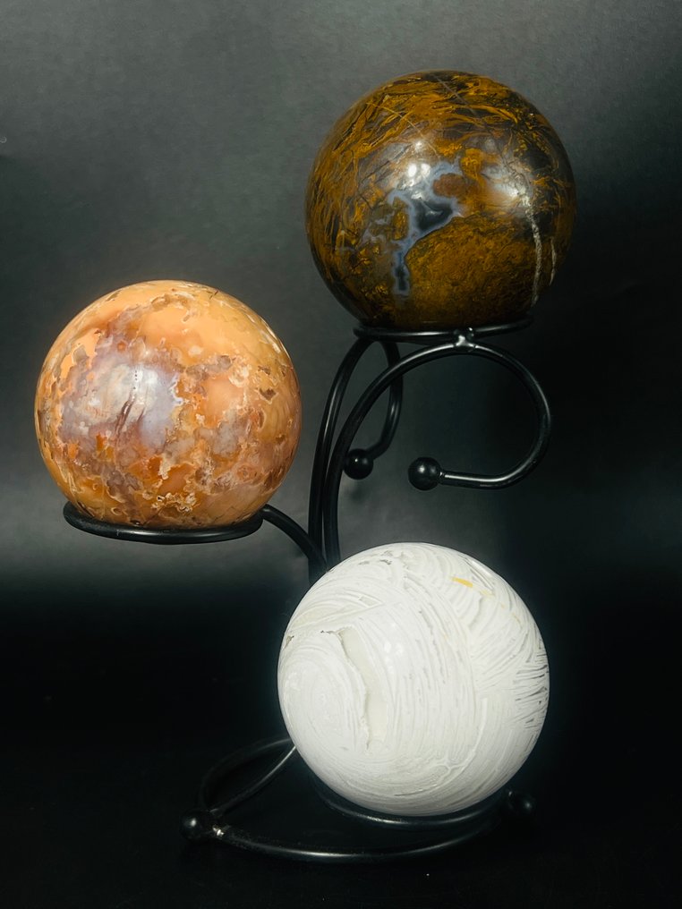 Agate Sphere Trio – Harvinainen kokoelma Intiasta, Tansaniasta ja Meksikosta.- 850 g - (1) #2.1